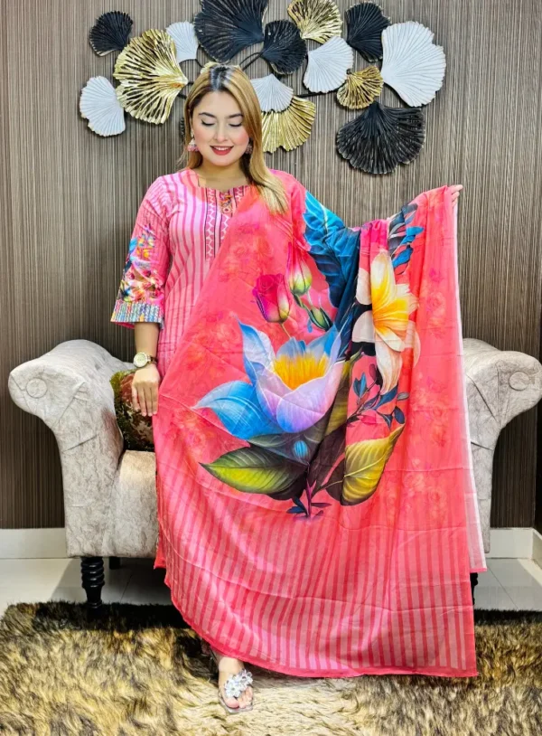 Sweet Pink Color Three Piece - Image 3